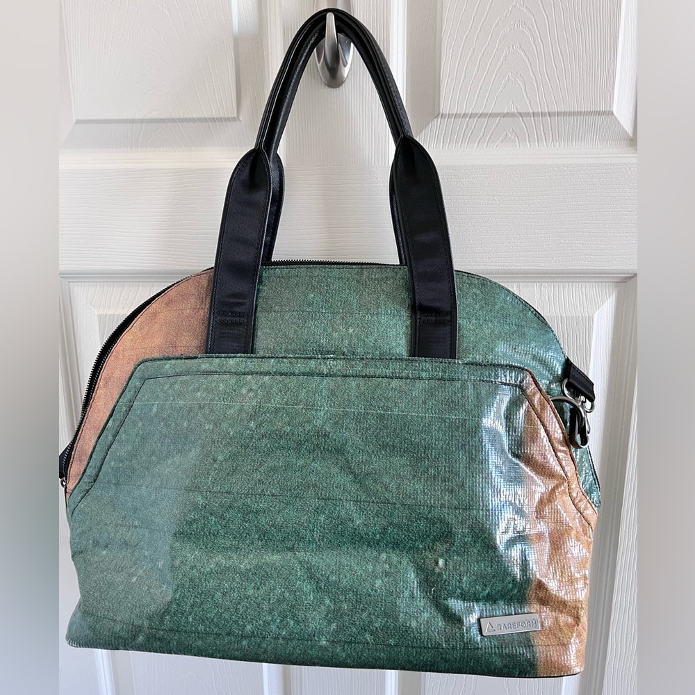 RAREFORM travel bag